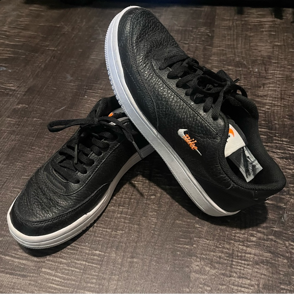 Nike Leather Low Top Blazer